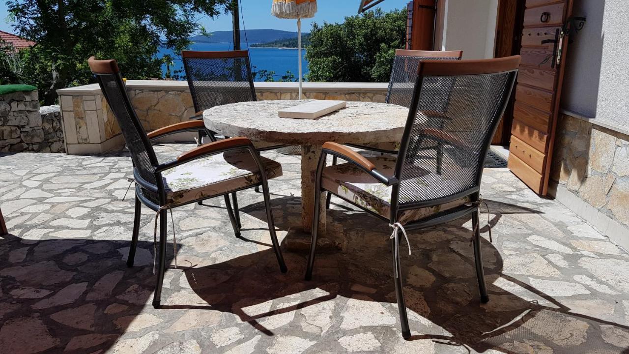 Villa Apartments Oliva Seget Vranjica Zewnętrze zdjęcie