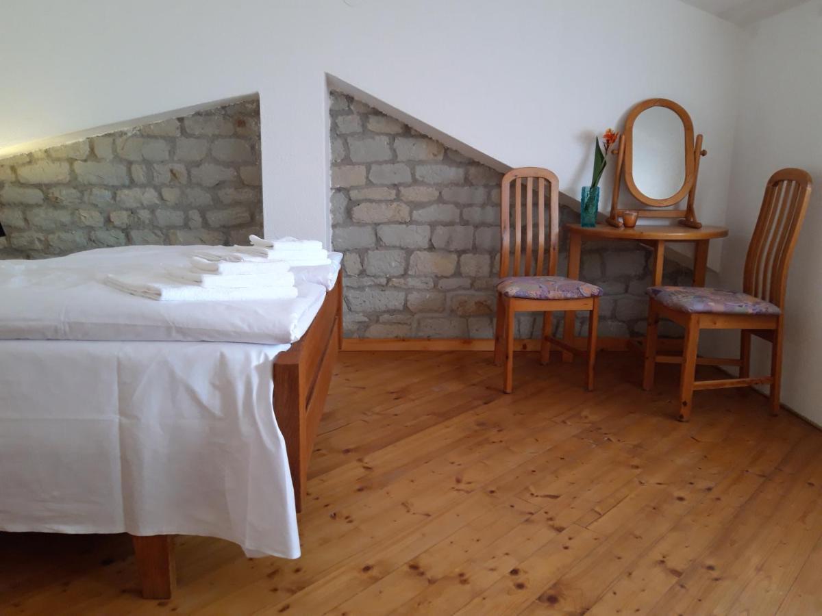 Villa Apartments Oliva Seget Vranjica Zewnętrze zdjęcie