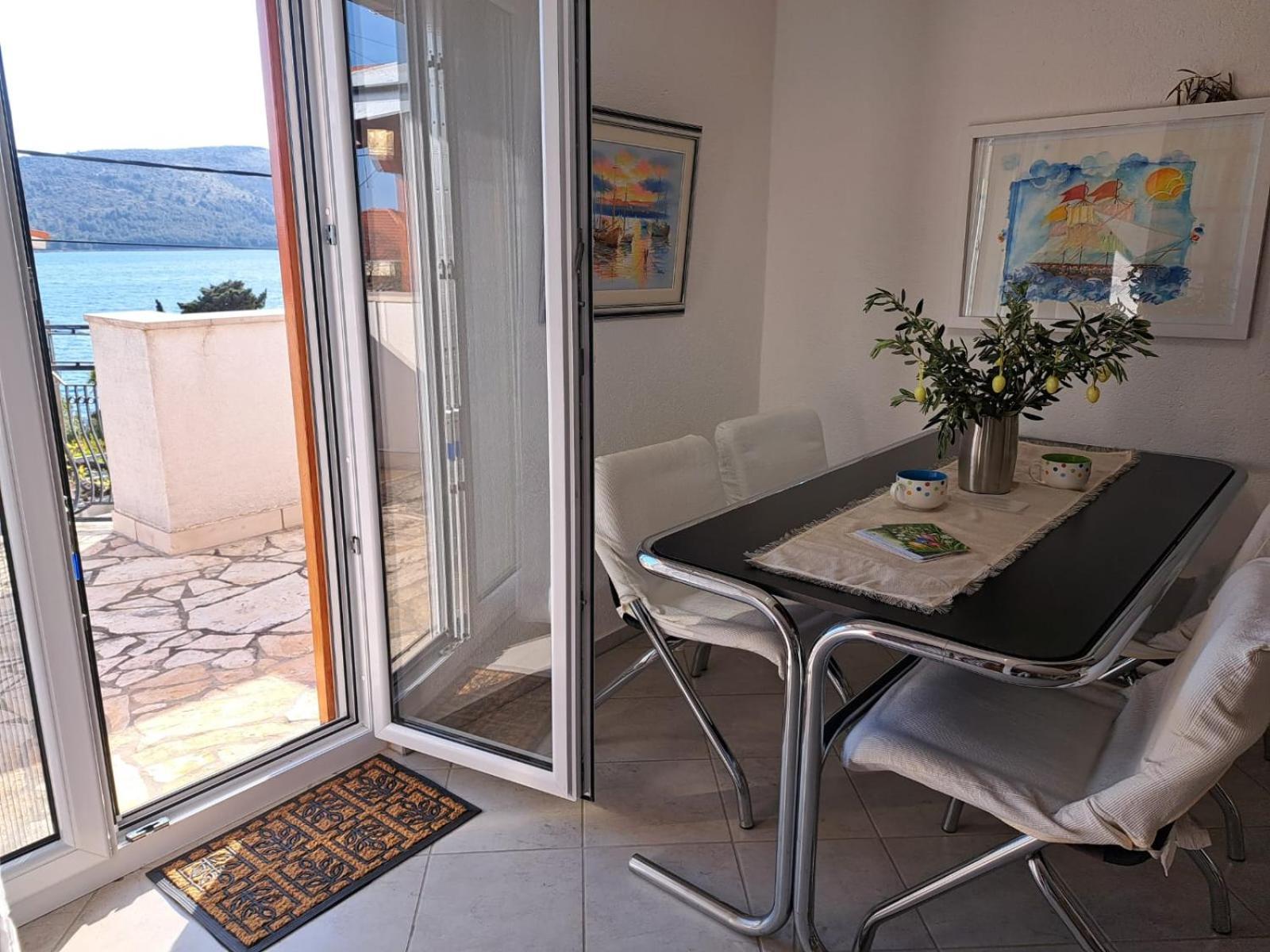Villa Apartments Oliva Seget Vranjica Zewnętrze zdjęcie